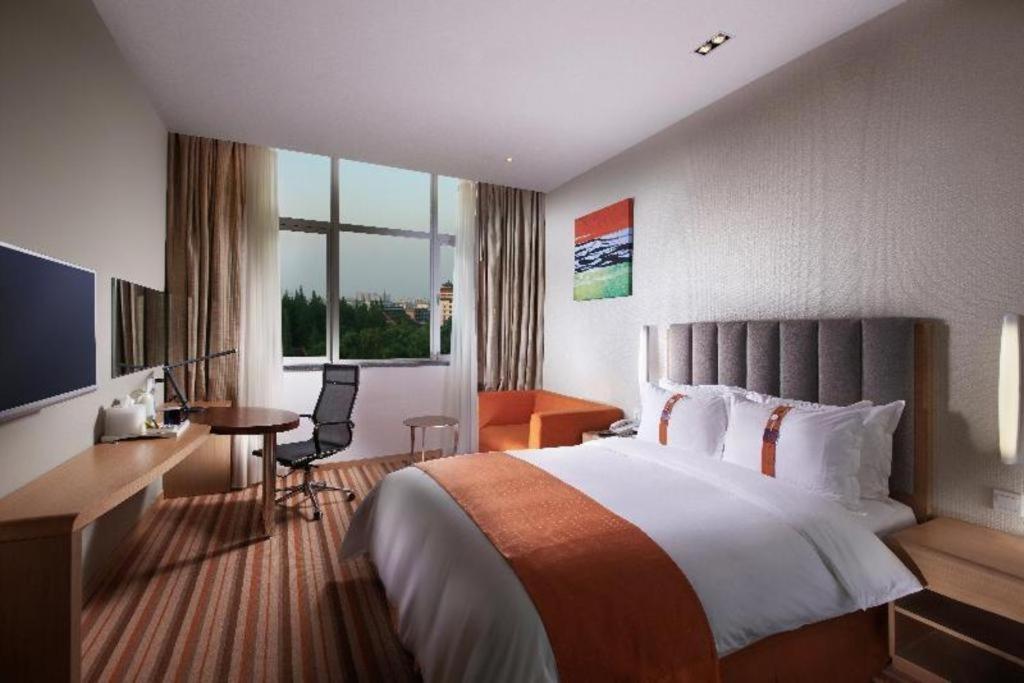 Holiday Inn Express Yangzhou City Center By Ihg Εξωτερικό φωτογραφία