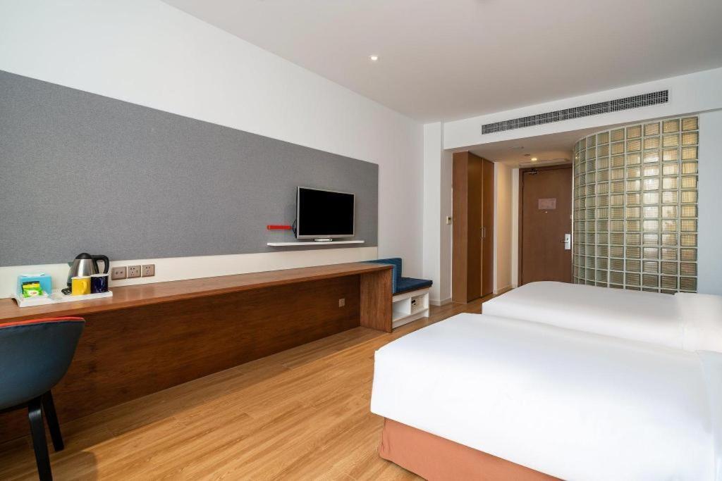 Holiday Inn Express Yangzhou City Center By Ihg Εξωτερικό φωτογραφία