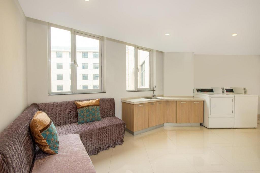 Holiday Inn Express Yangzhou City Center By Ihg Εξωτερικό φωτογραφία
